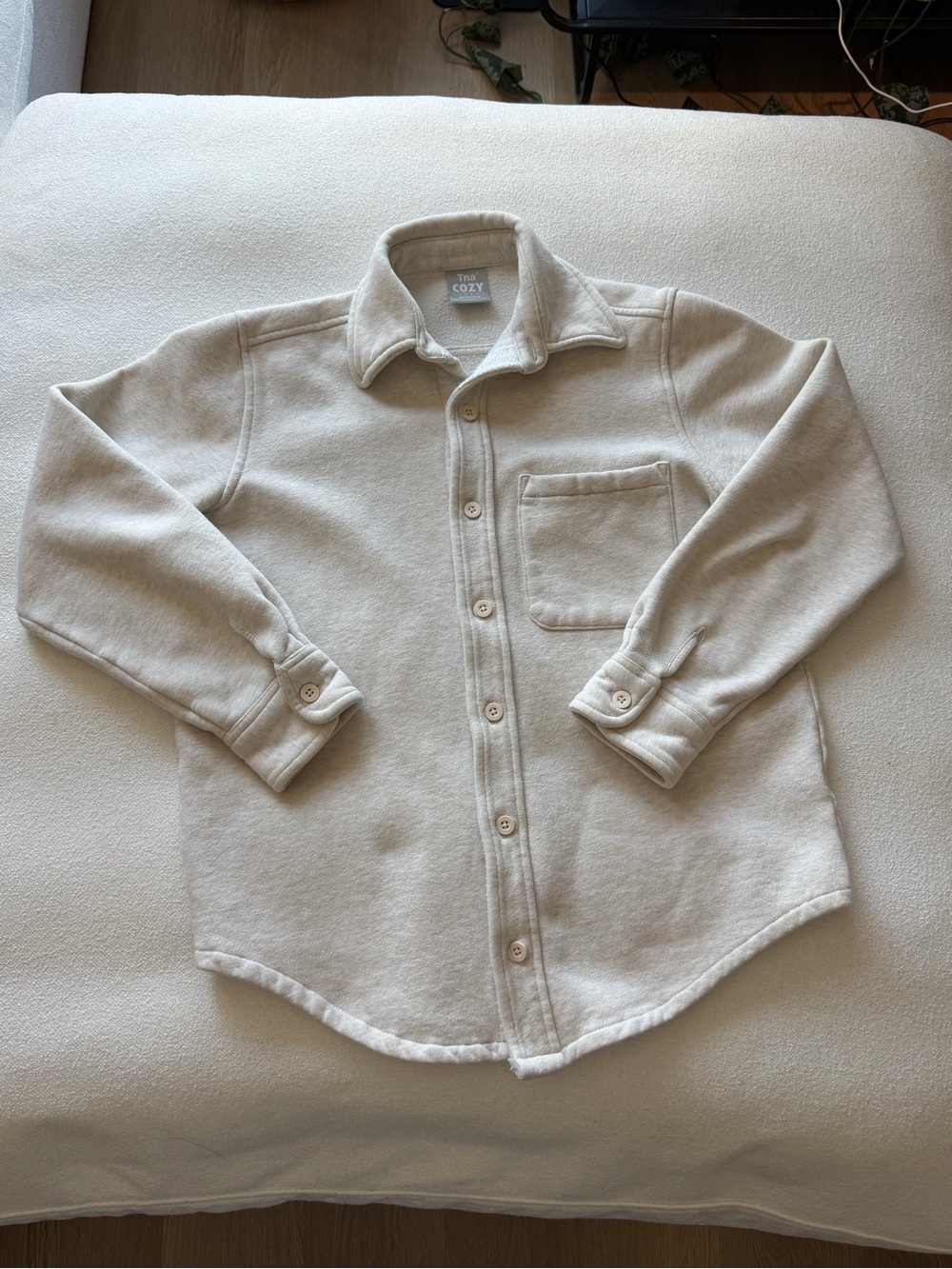 Aritzia TNA Cozy Fleece Boyfriend Shirt